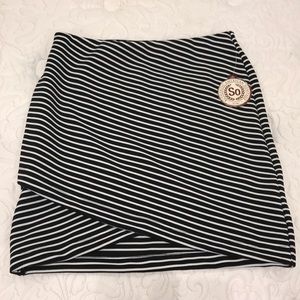Kohl’s black and white striped mini skirt